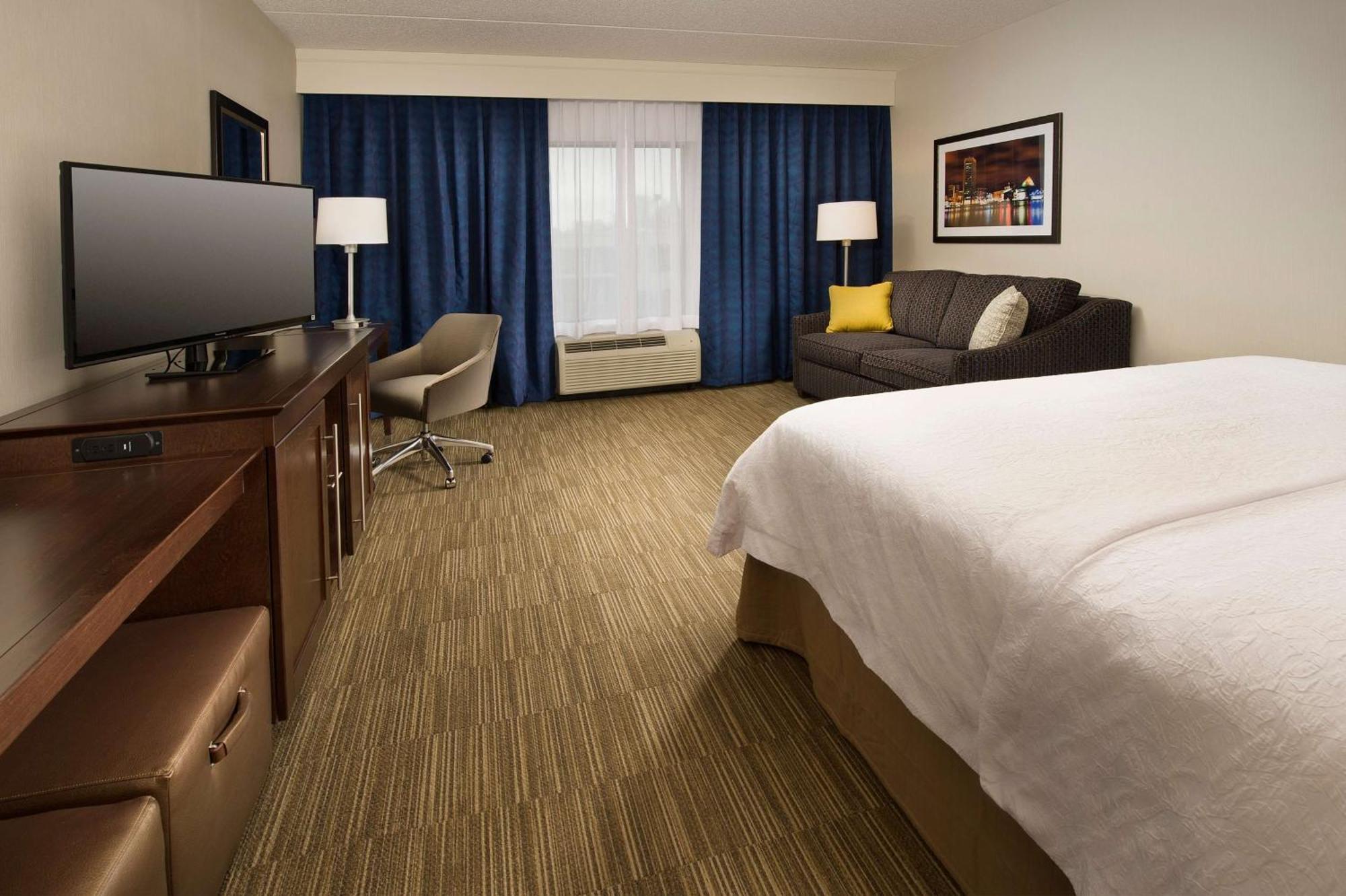 Hampton Inn & Suites Baltimore/Woodlawn Exterior foto