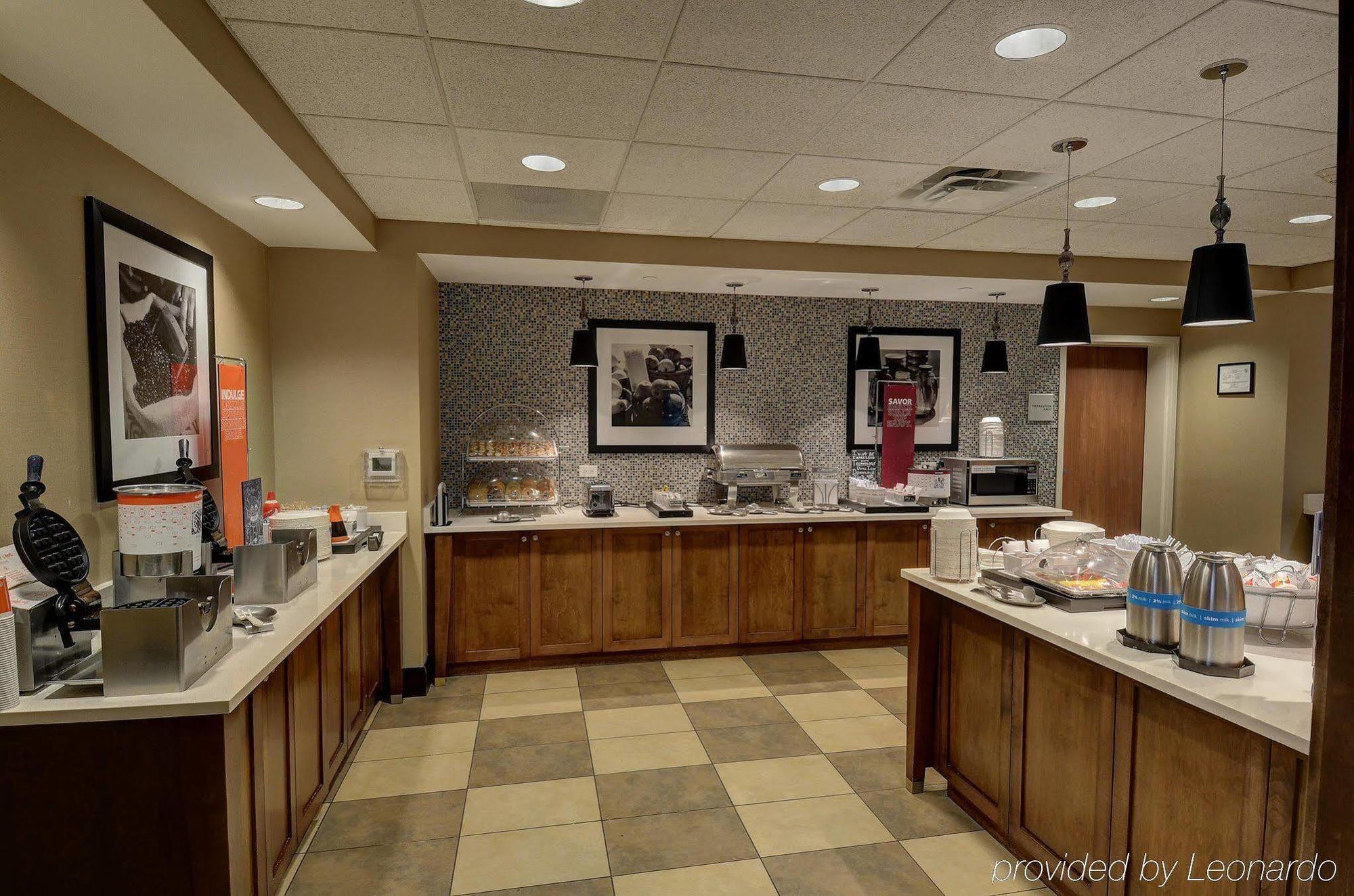 Hampton Inn & Suites Baltimore/Woodlawn Exterior foto
